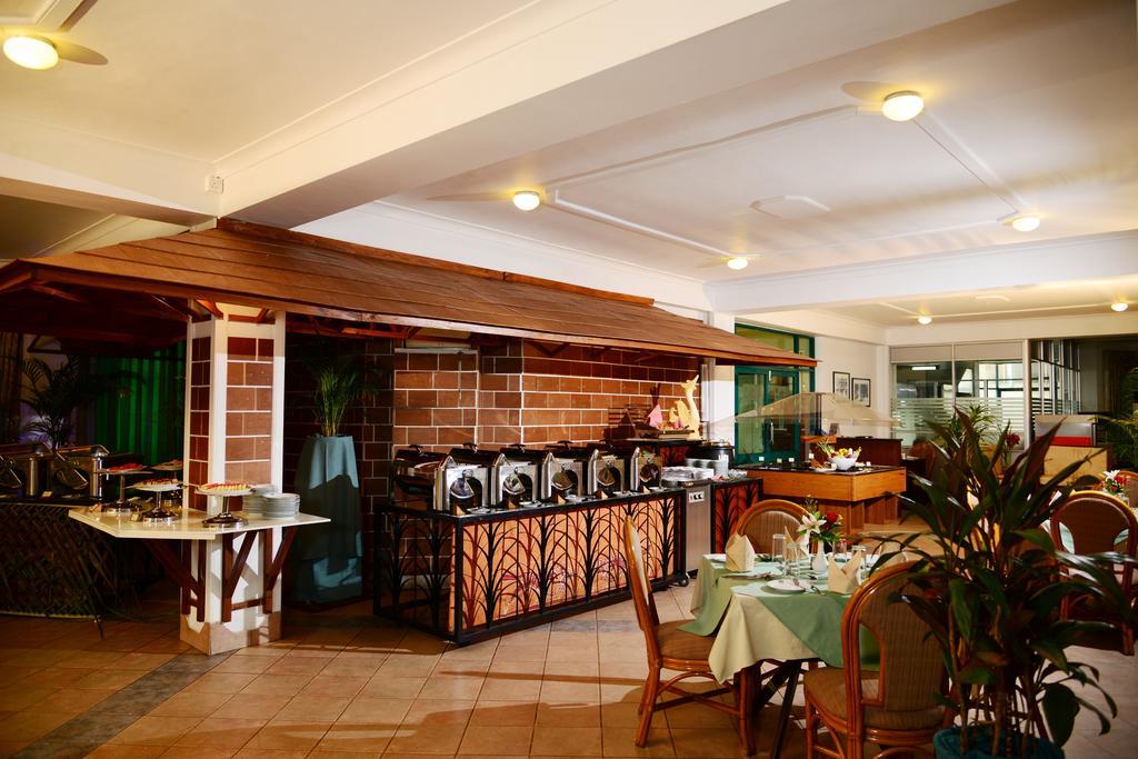 The Royal Mall Kandy Bagian luar foto